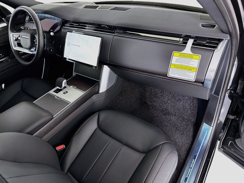 New 2026 Land Rover Range Rover SE AWD/4WD image 17