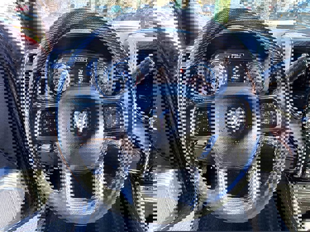 Used 2019 RAM 2500 Limited image 12