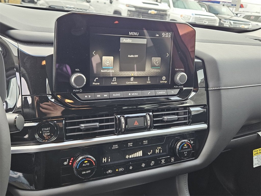 New 2025 Nissan Pathfinder SV image 21