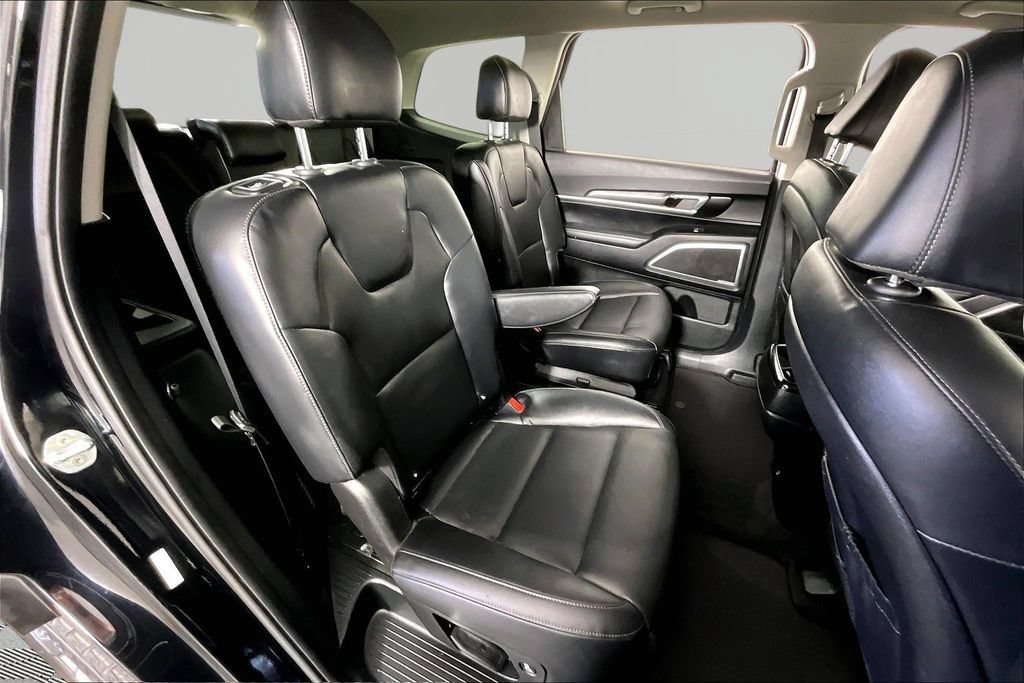 Used 2022 Kia Telluride S FWD image 24