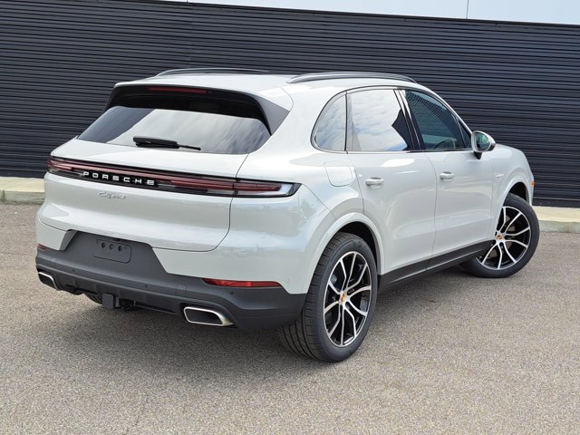 New 2026 Porsche Cayenne E-Hybrid image 7