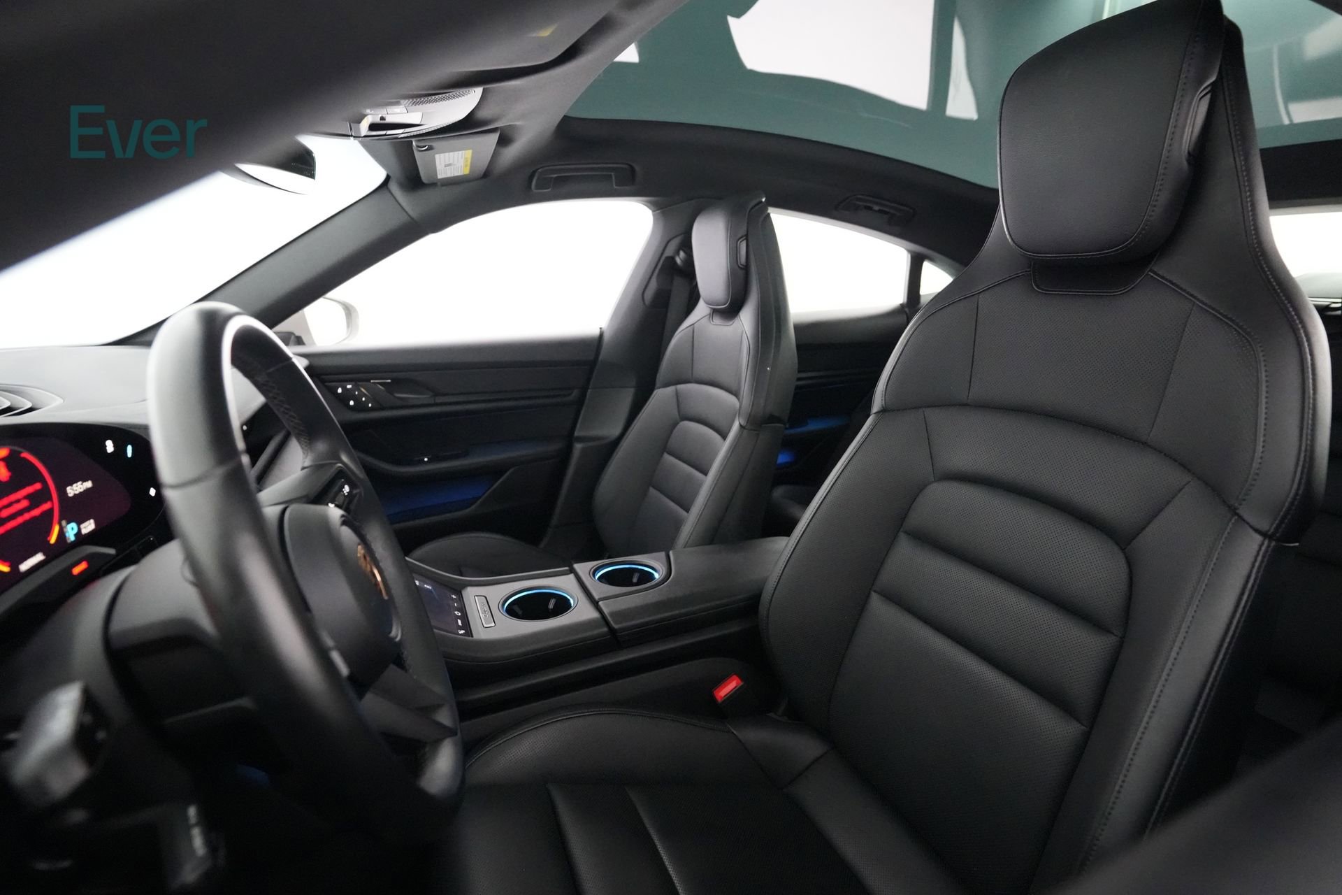 Used 2023 Porsche Taycan w/ Premium Package RWD image 4