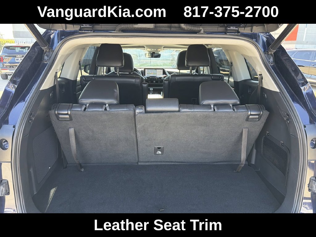 Used 2021 Toyota Highlander Limited FWD image 24