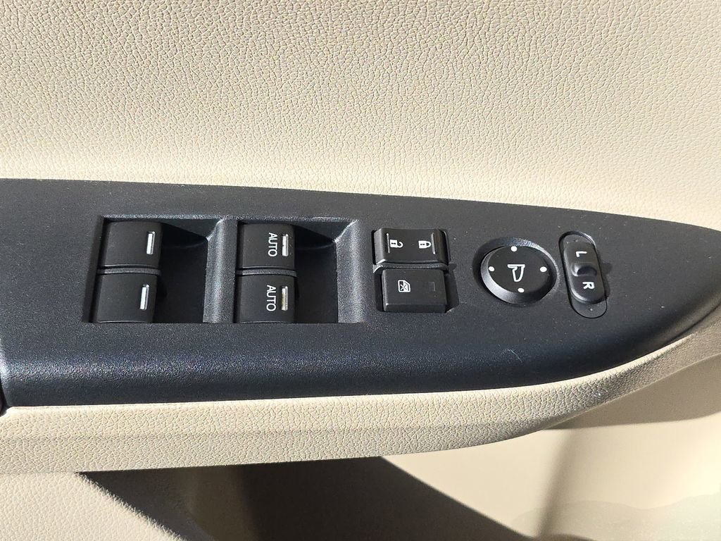Used 2016 Honda Accord EX image 22