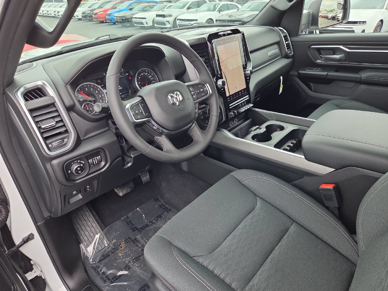 New 2026 RAM 1500 Big Horn AWD/4WD image 17