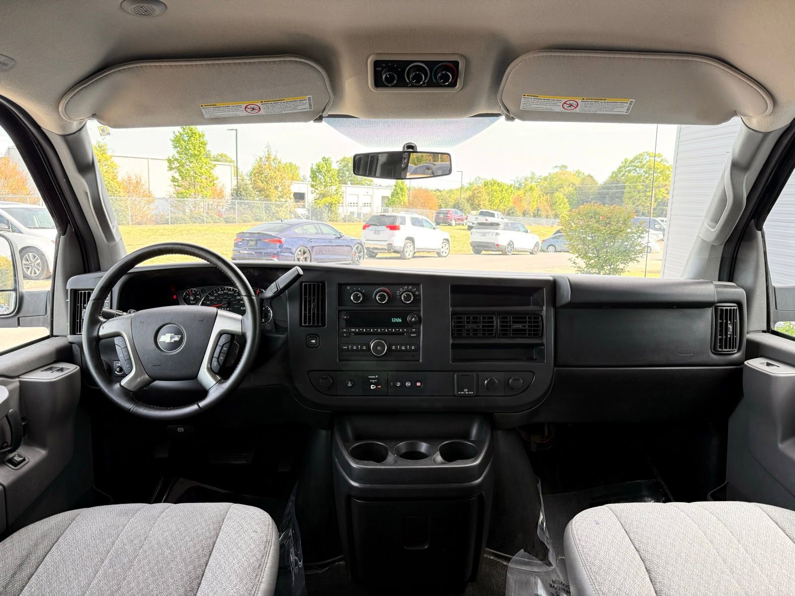 Used 2016 Chevrolet Express 2500 LS RWD image 2