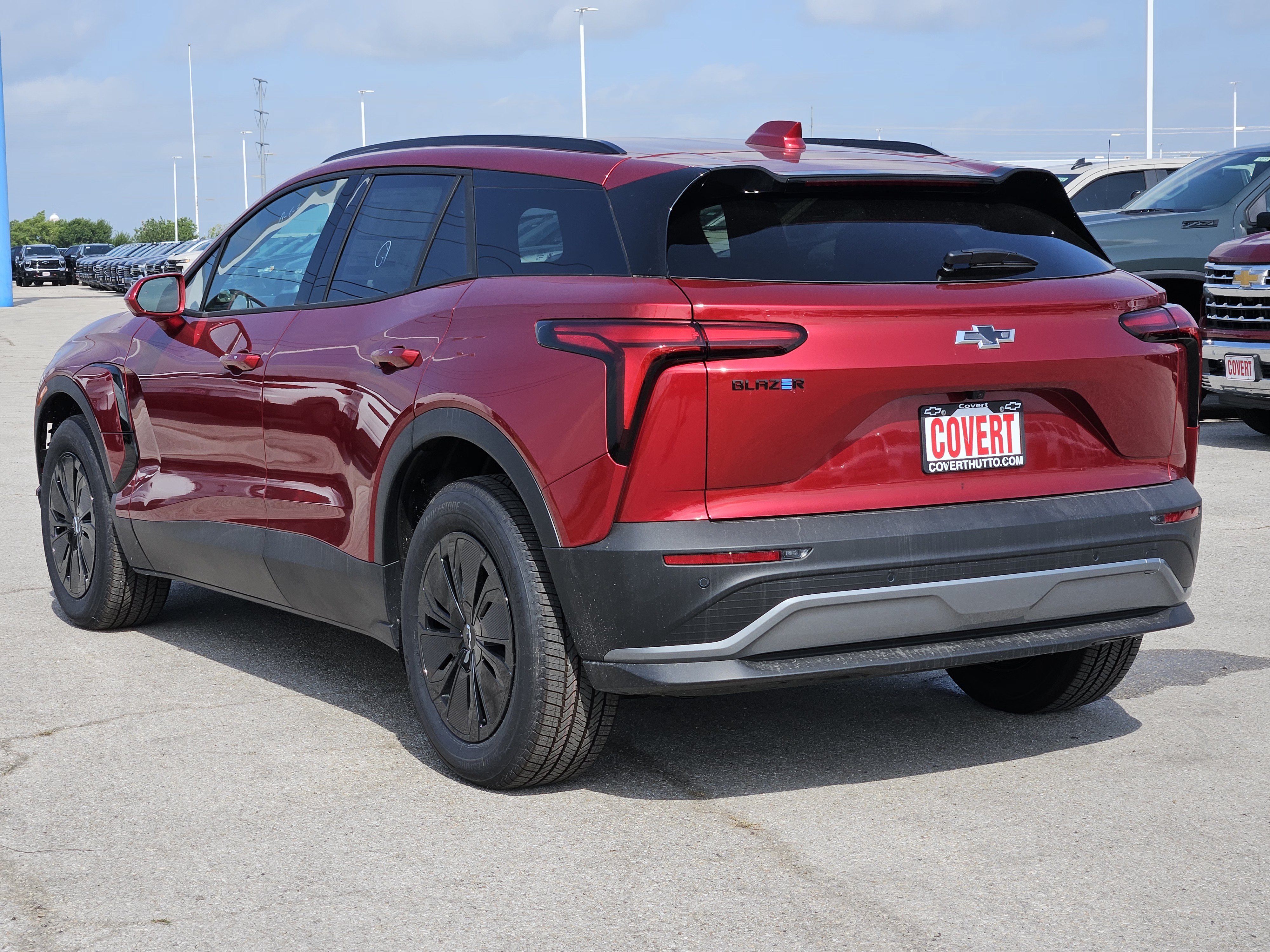 New 2026 Chevrolet Blazer EV LT w/ Midnight/Sport Edition FWD image 4