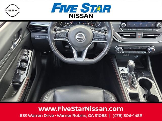 Used 2024 Nissan Altima 2.5 SR FWD image 7