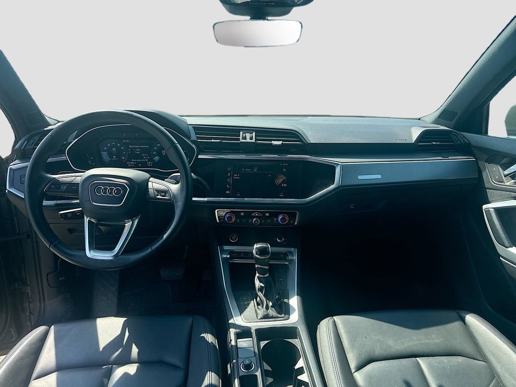 Used 2021 Audi Q3 2.0T Premium Plus image 10