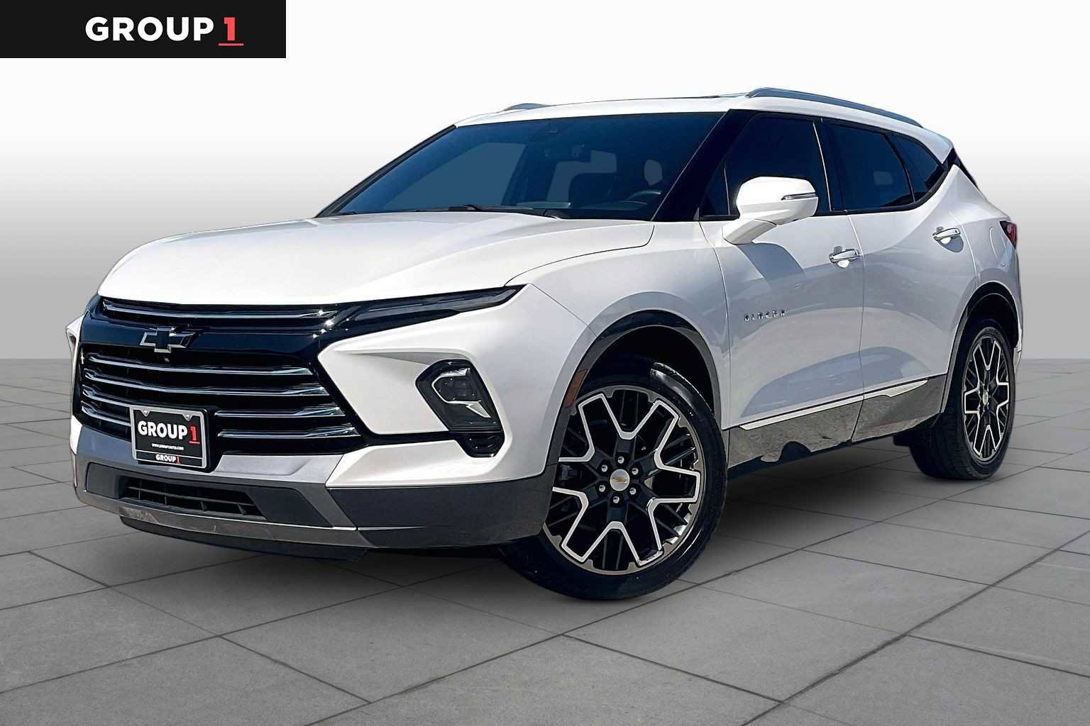 Used 2023 Chevrolet Blazer Premier w/ Driver Confidence II Package FWD image 1