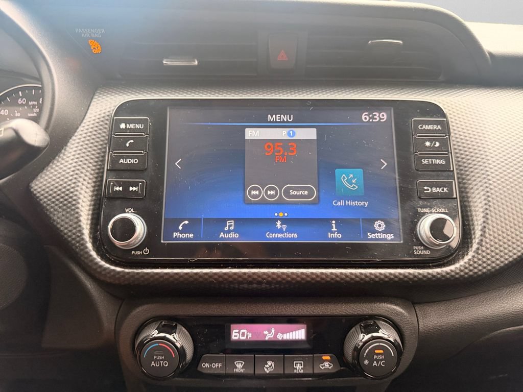 Used 2021 Nissan Kicks SV FWD image 14