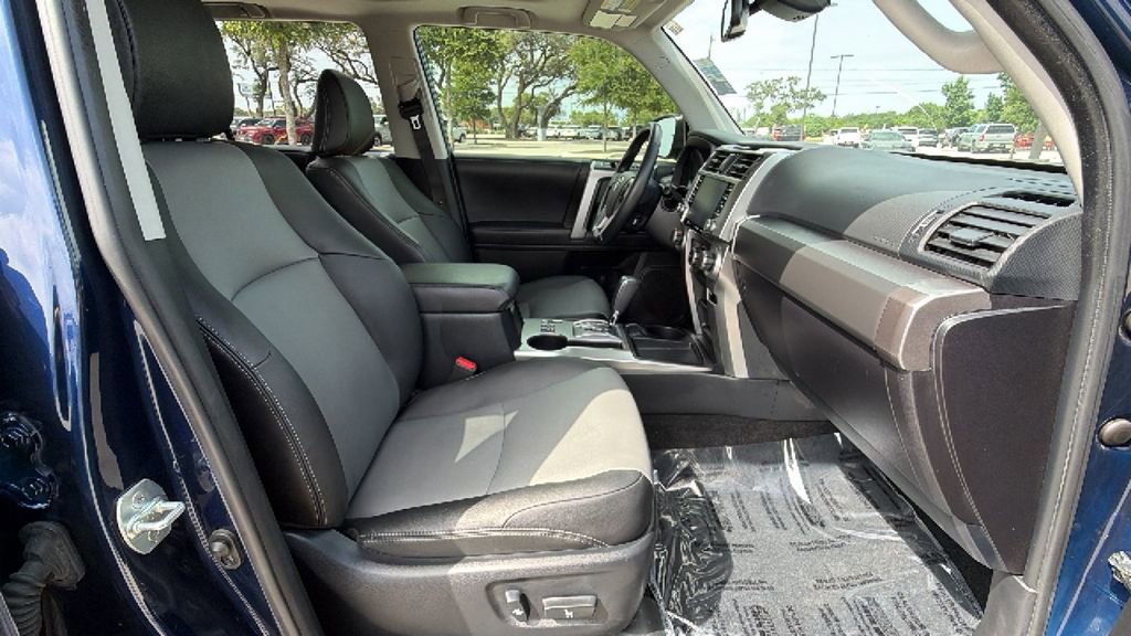 Certified 2023 Toyota 4Runner SR5 Premium w/ Moonroof Package RWD image 40