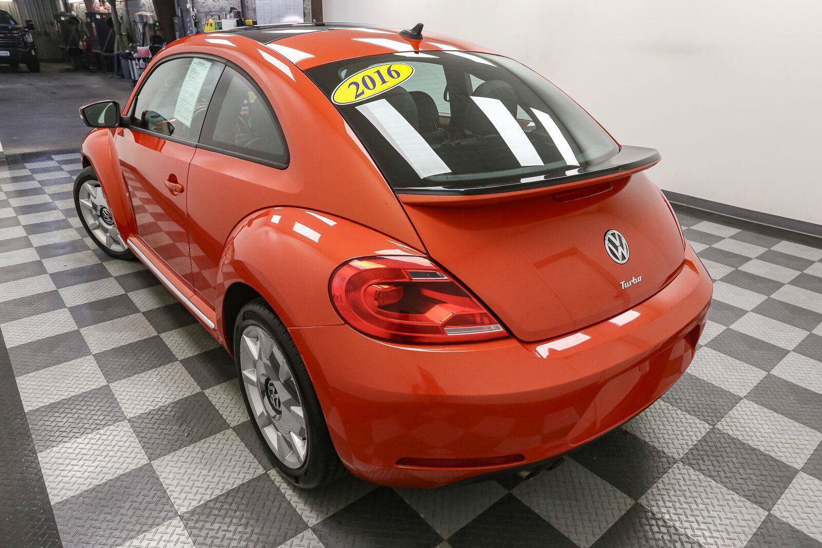 Used 2016 Volkswagen Beetle 1.8T FWD image 9