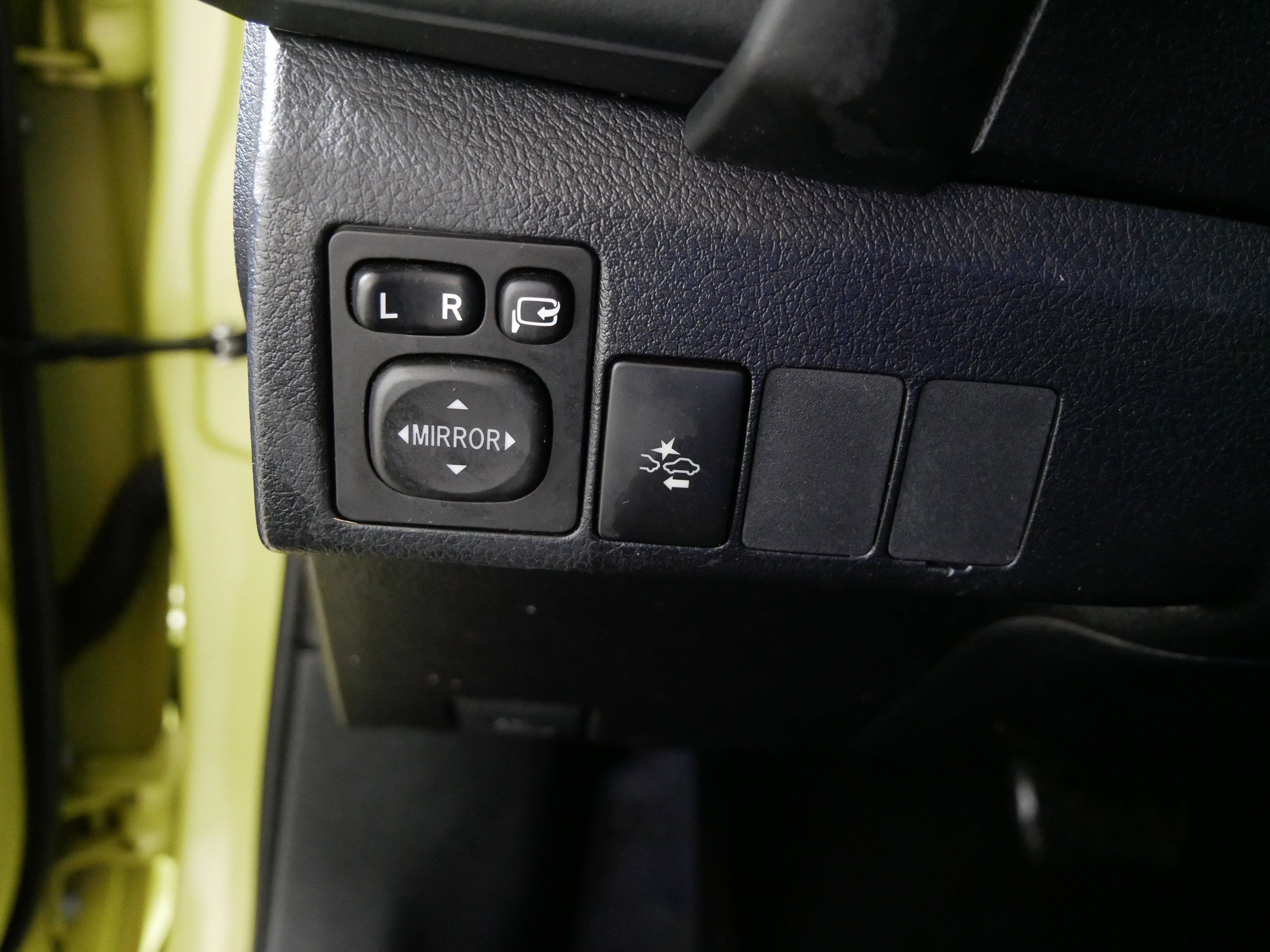 Used 2017 Toyota Corolla iM image 26