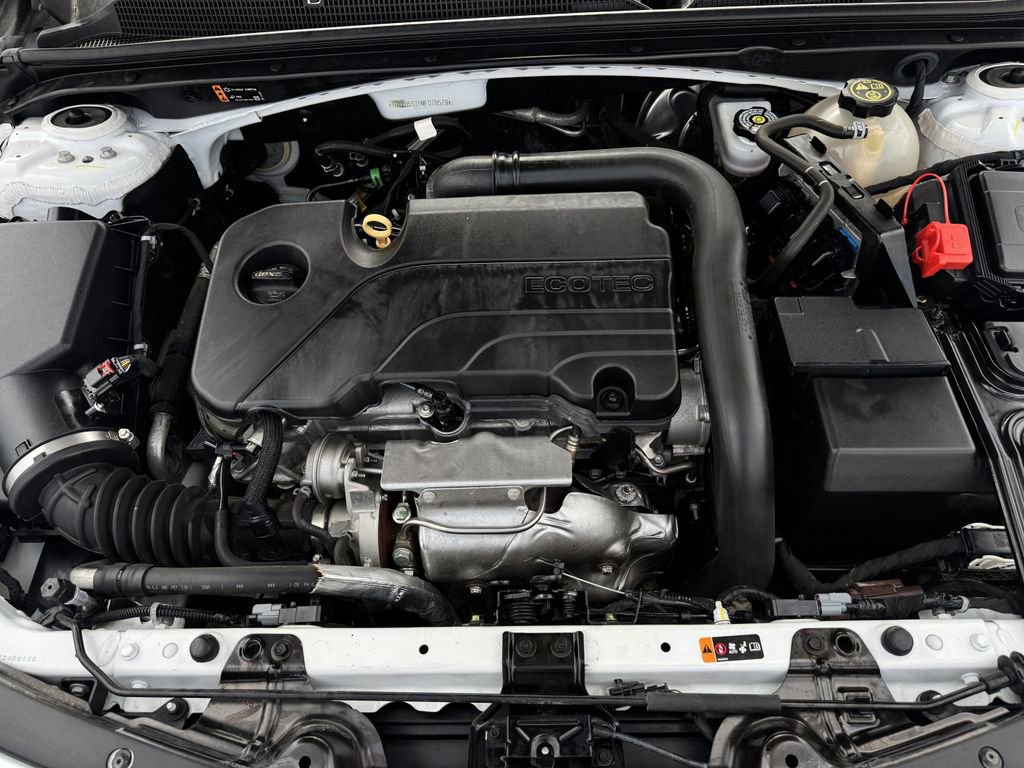 Used 2021 Chevrolet Malibu LS FWD image 26