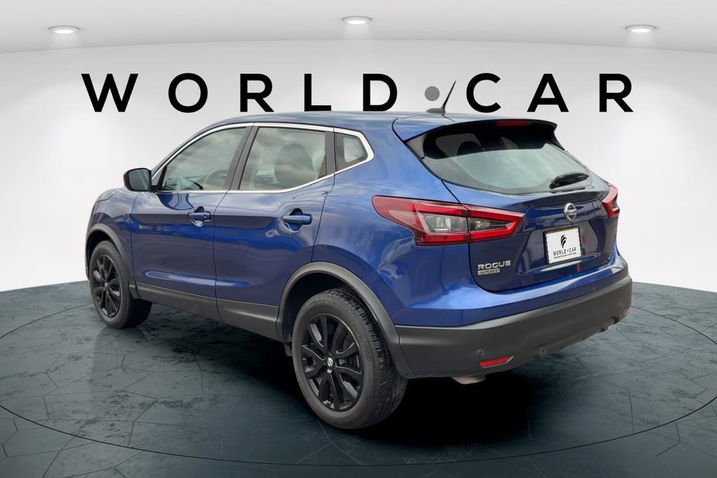 Used 2022 Nissan Rogue Sport S image 5