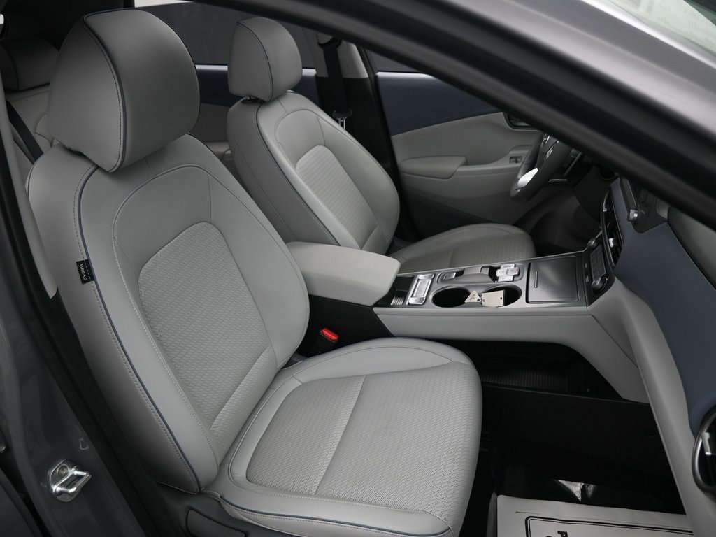 Used 2020 Hyundai Kona Limited image 38