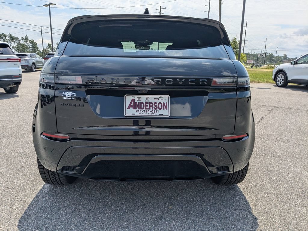 Used 2025 Land Rover Range Rover Evoque Dynamic SE AWD/4WD image 6