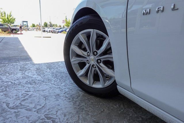 Used 2023 Chevrolet Malibu LT image 9