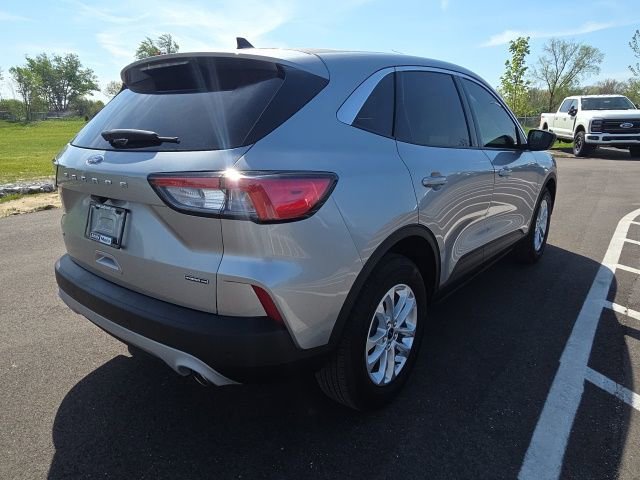 Certified 2022 Ford Escape SE AWD/4WD image 8