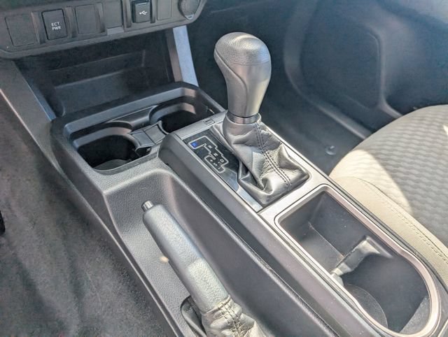 Used 2021 Toyota Tacoma SR AWD/4WD image 21
