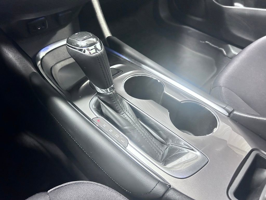 Used 2016 Chevrolet Malibu LT image 17