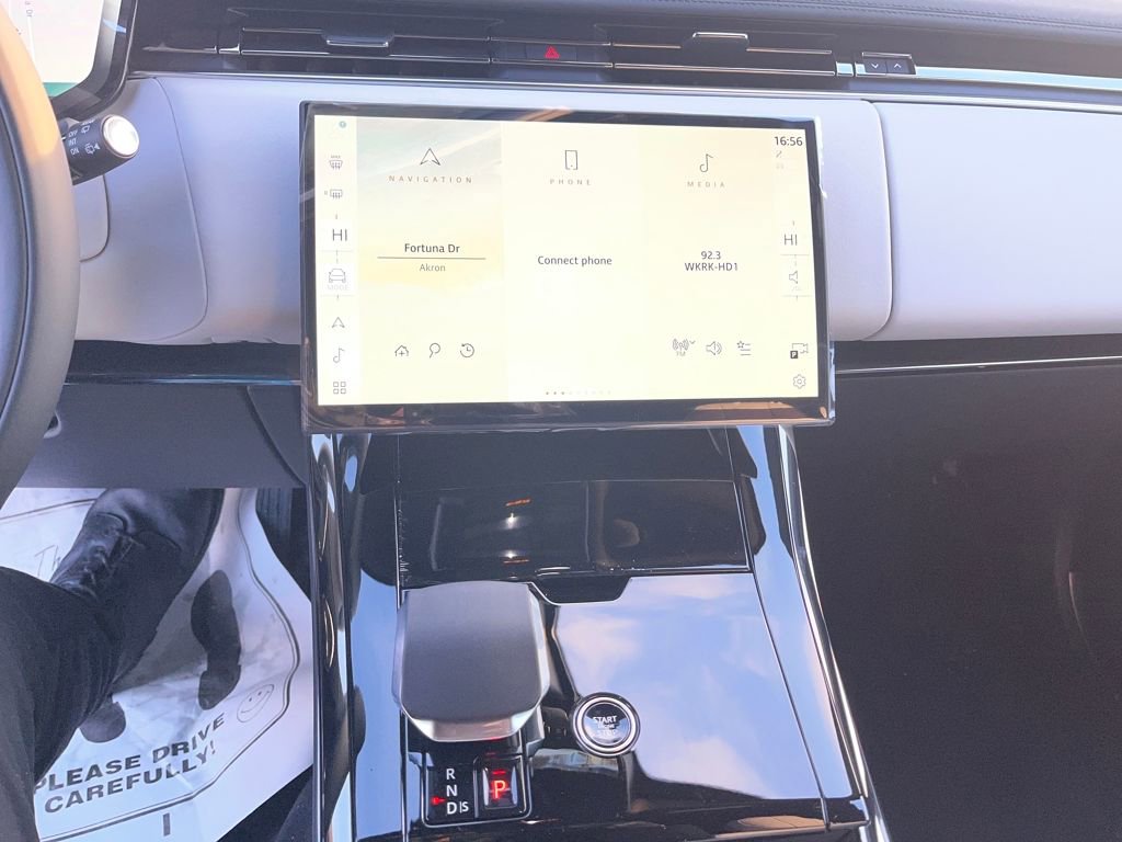 New 2026 Land Rover Range Rover Sport SE image 15