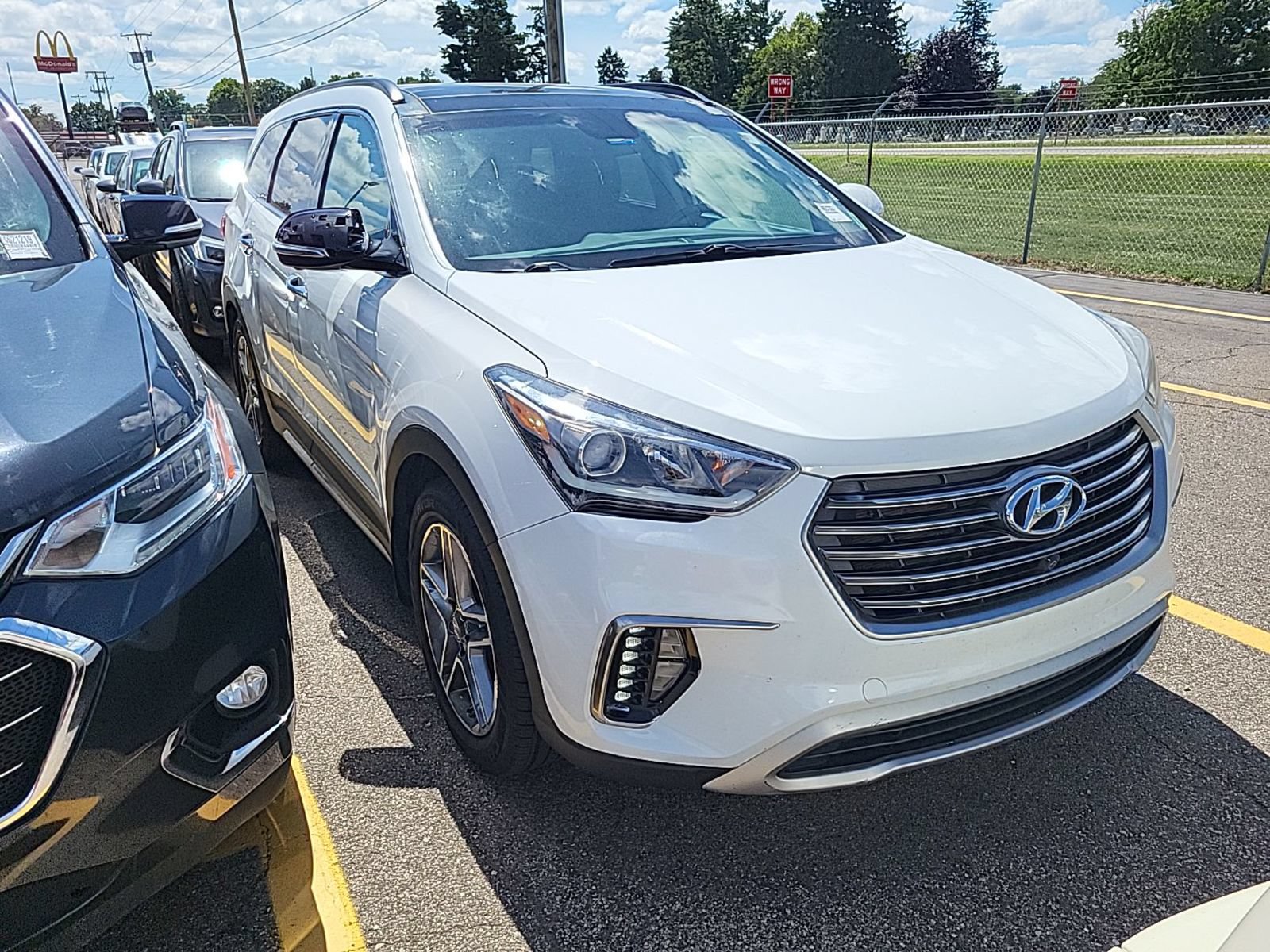 Used 2019 Hyundai Santa Fe XL w/ Cargo Package AWD/4WD image 5