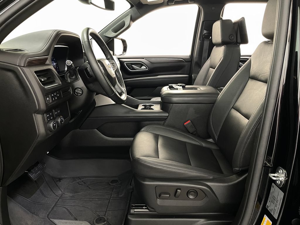 Used 2023 Chevrolet Tahoe LT w/ LT Signature Plus Package AWD/4WD image 10