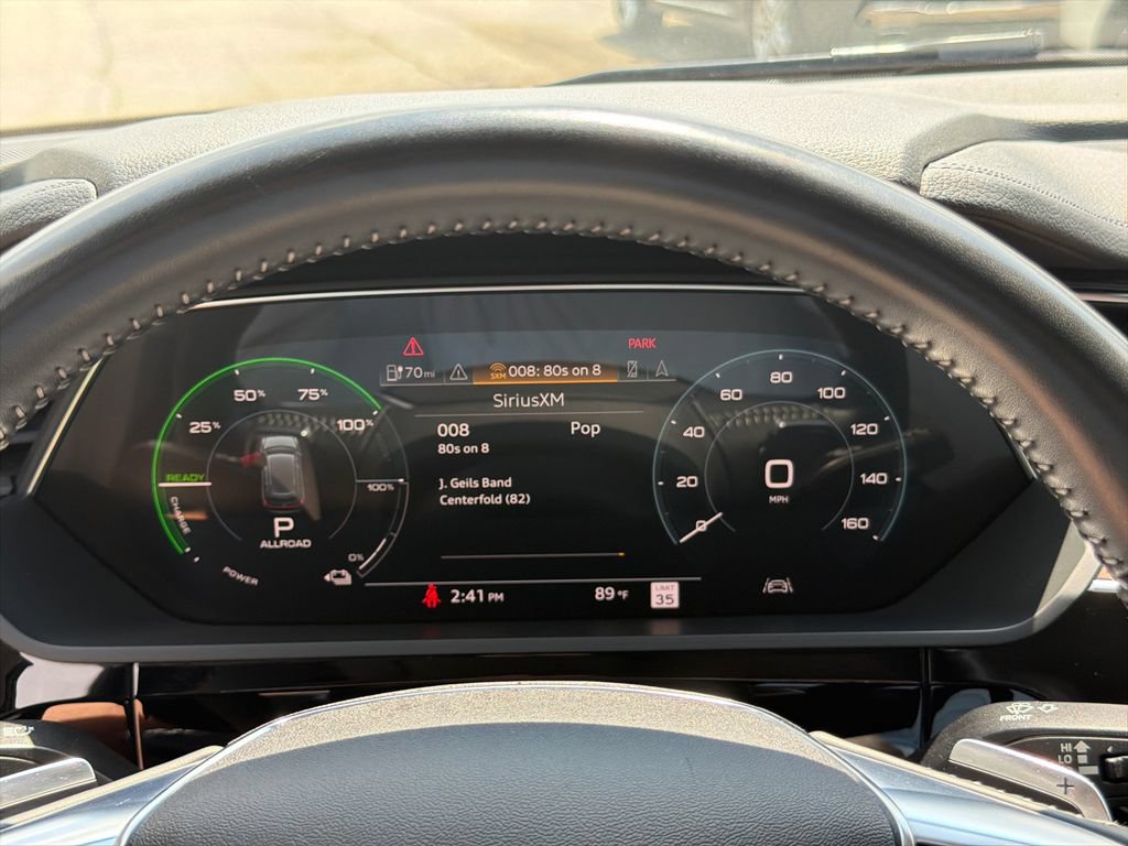 Used 2019 Audi e-tron Premium Plus AWD/4WD image 27