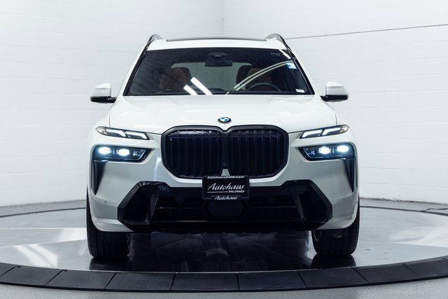 Used 2023 BMW X7 xDrive40i w/ M Sport Package image 5