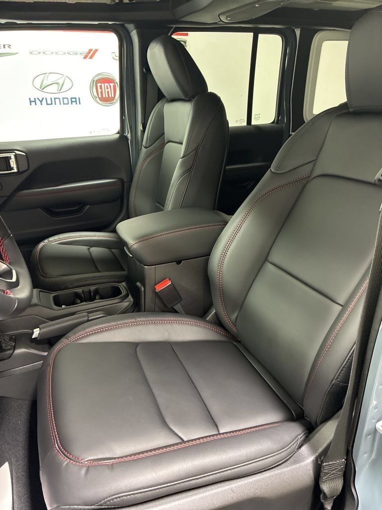 New 2026 Jeep Wrangler Unlimited Rubicon 392 w/ Quick Order Package 27X Moab AWD/4WD image 10