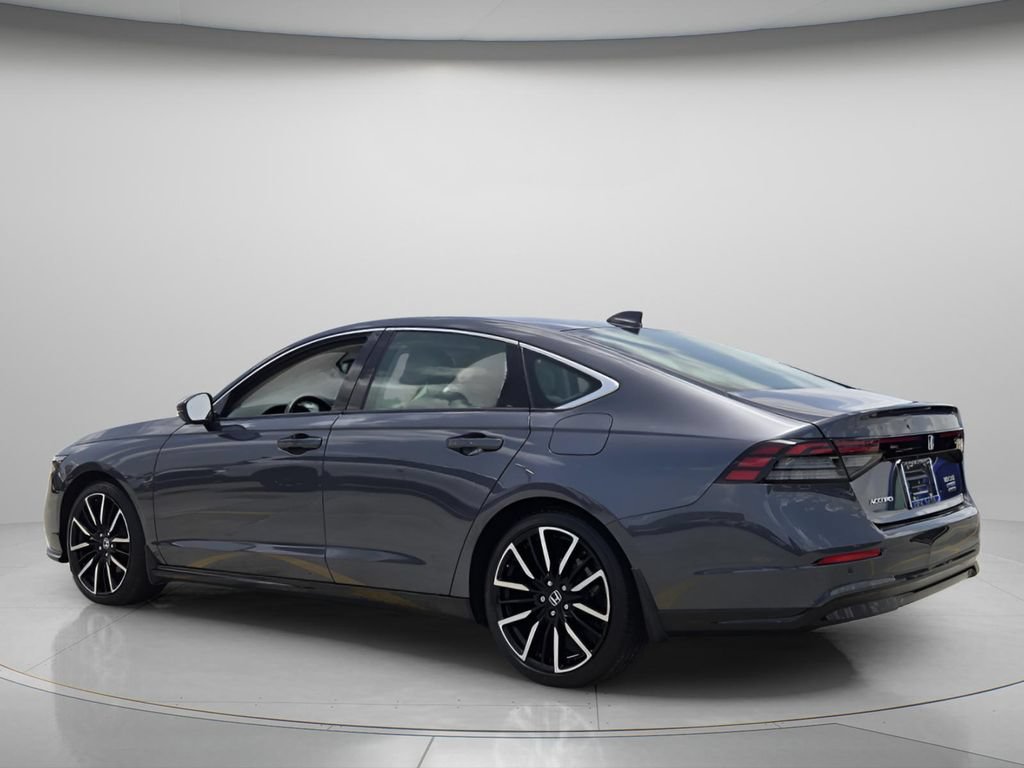 Certified 2023 Honda Accord Touring image 8