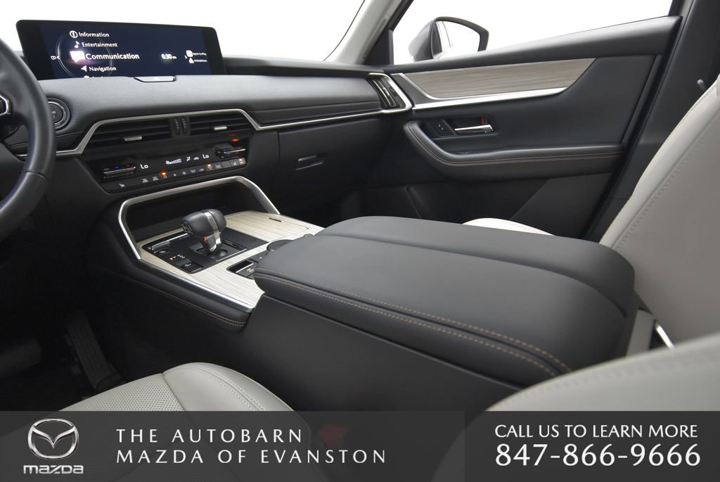 Certified 2025 MAZDA CX-90 Plug-In Hybrid w/ Preferred image 26