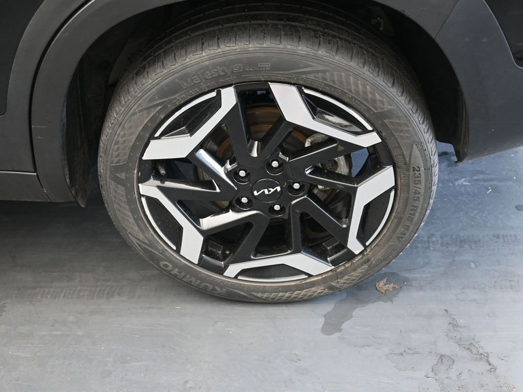 Used 2024 Kia Seltos SX image 13