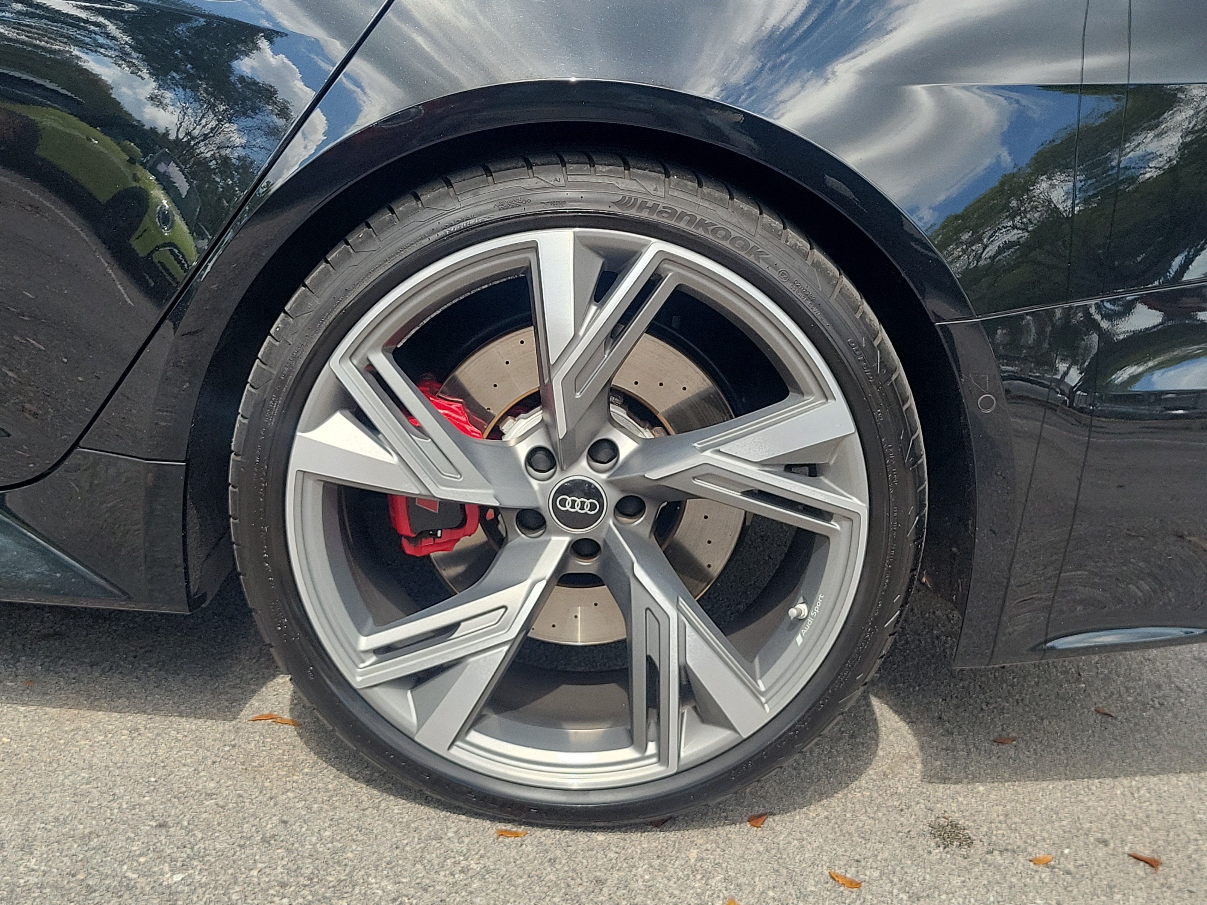 Used 2022 Audi RS 6 AWD/4WD image 8