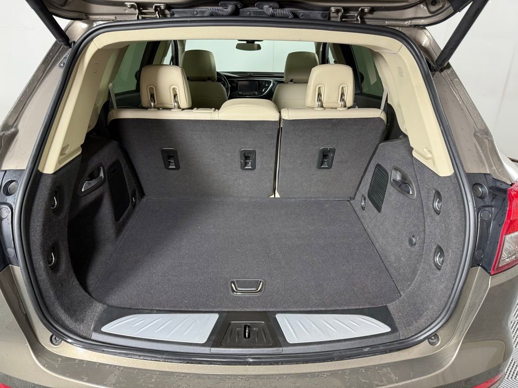 Used 2017 Buick Envision Essence image 12