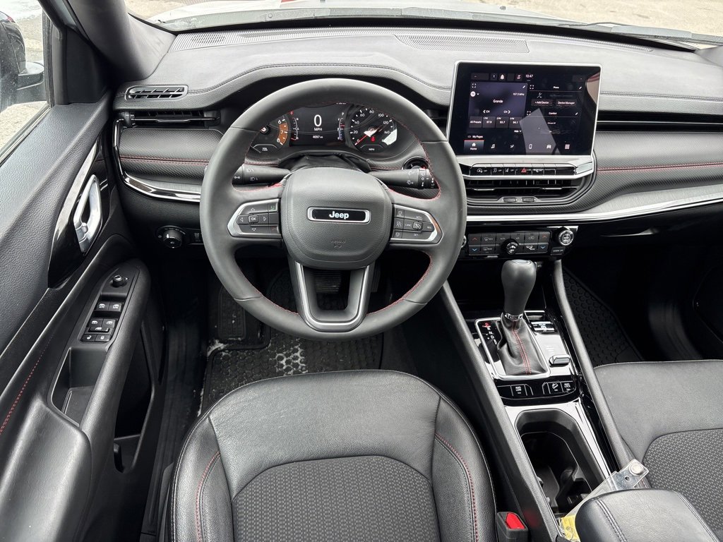 Used 2023 Jeep Compass Trailhawk image 13