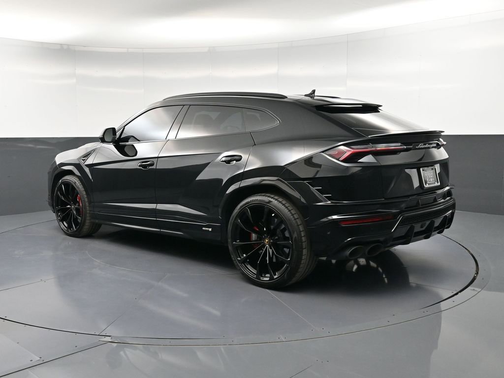 Used 2024 Lamborghini Urus S AWD/4WD image 3