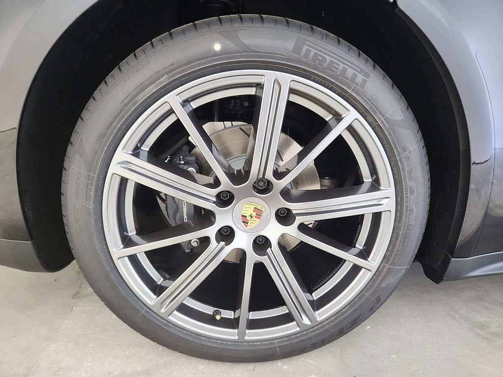 New 2026 Porsche Panamera 4 AWD/4WD image 10