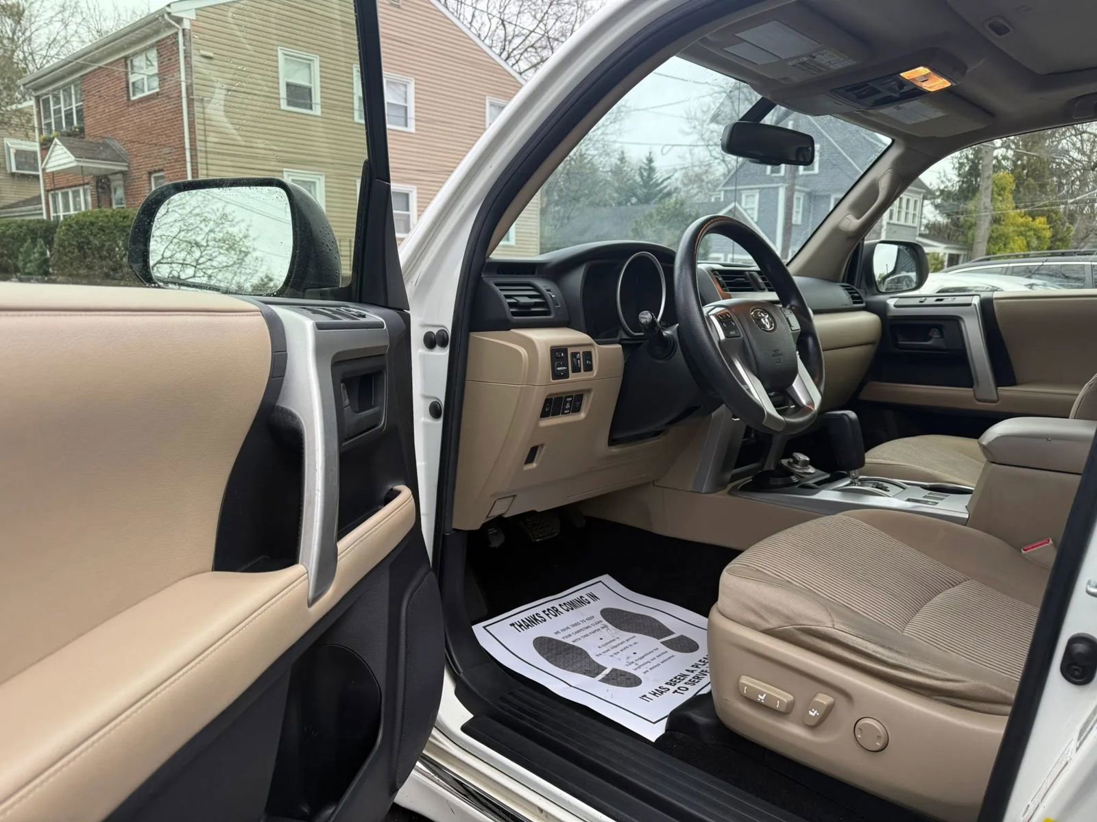 Used 2013 Toyota 4Runner SR5 w/ Convenience Pkg image 7