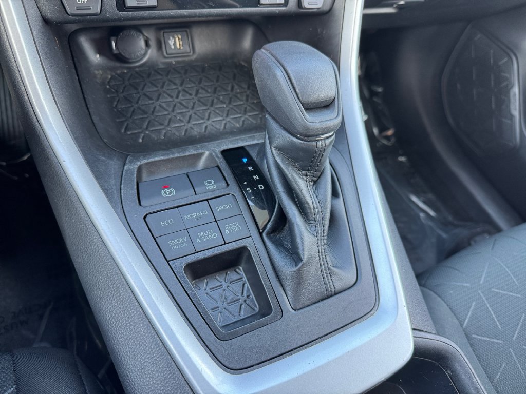 Certified 2023 Toyota RAV4 XLE w/ Convenience Package AWD/4WD image 25