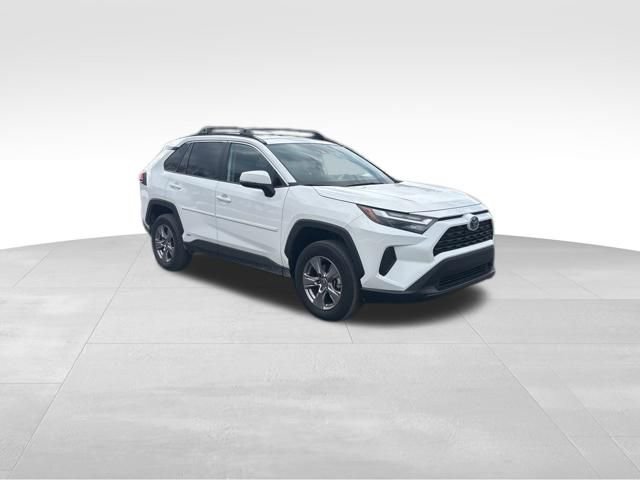 Used 2024 Toyota RAV4 XLE image 8