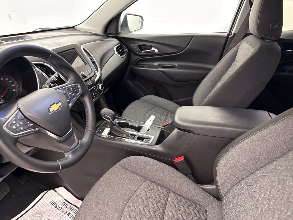 Used 2024 Chevrolet Equinox LT AWD/4WD image 18