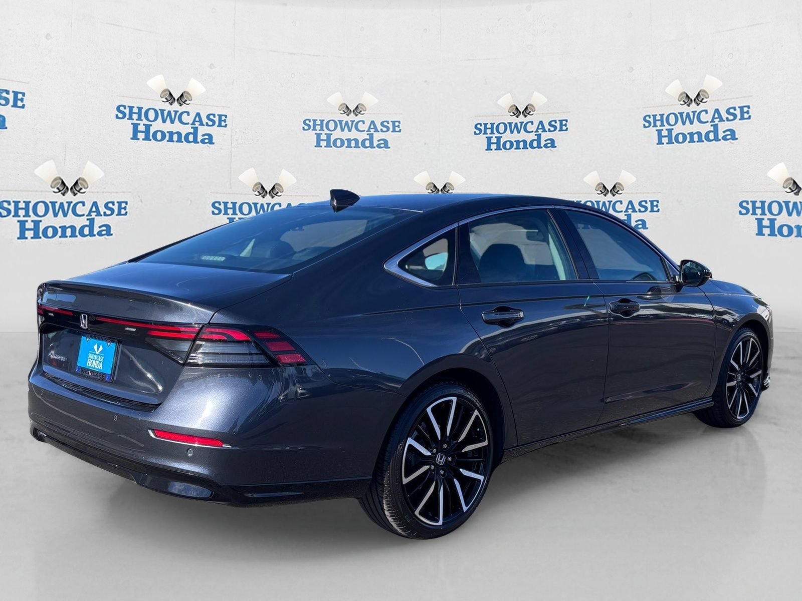 Certified 2025 Honda Accord Touring image 8