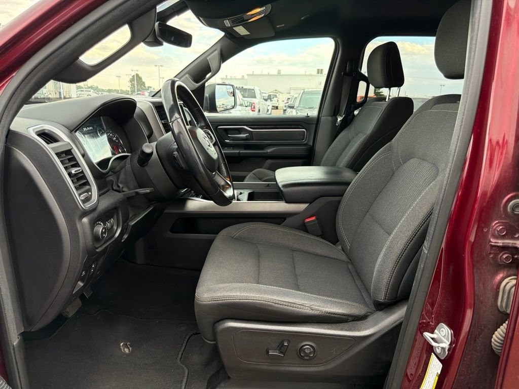 Used 2019 RAM 1500 Big Horn AWD/4WD image 2