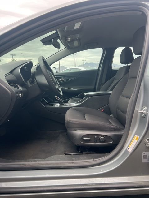 Used 2024 Chevrolet Malibu LT FWD image 23