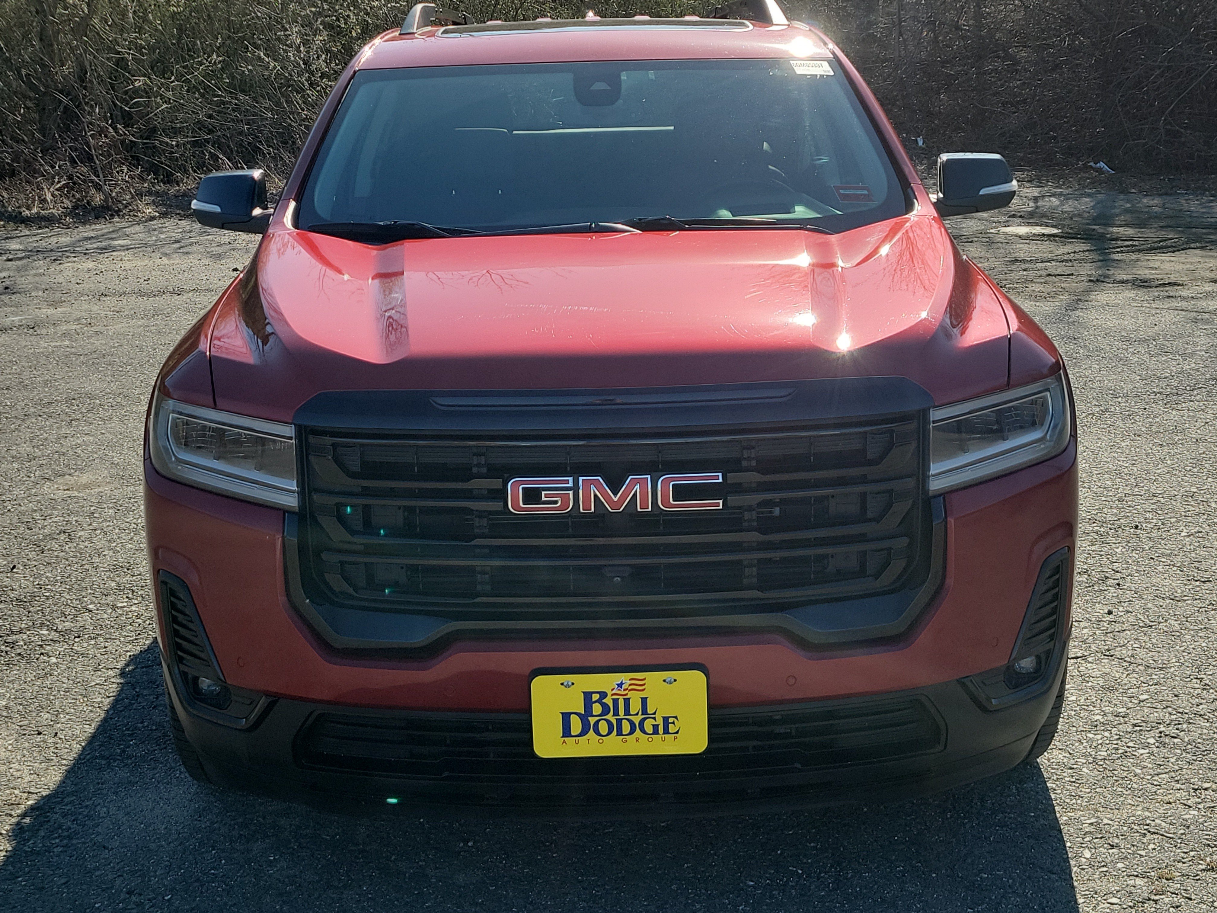 Used 2023 GMC Acadia SLT w/ Elevation Edition AWD/4WD image 2