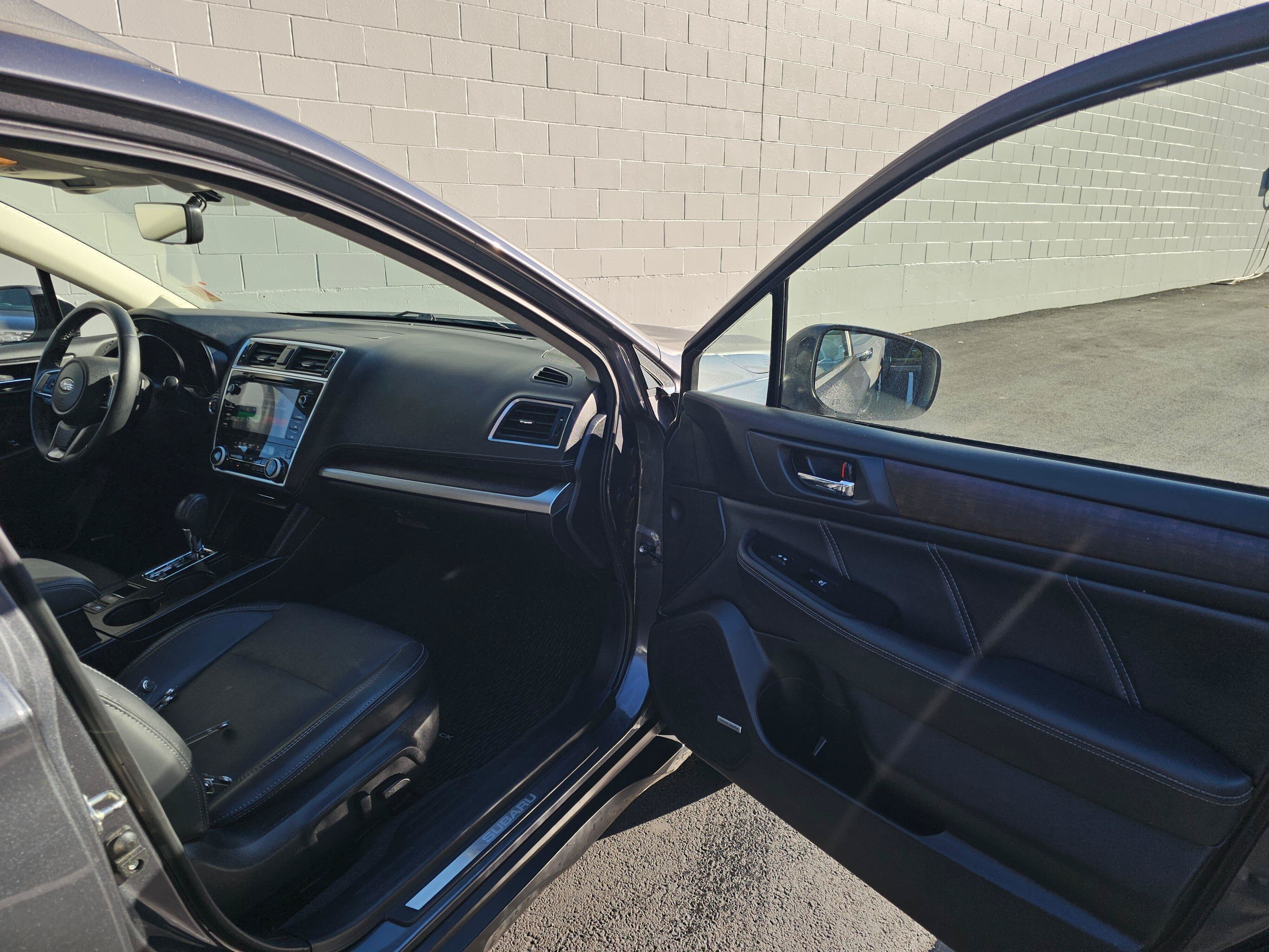 Used 2019 Subaru Outback 2.5i Limited AWD/4WD image 12