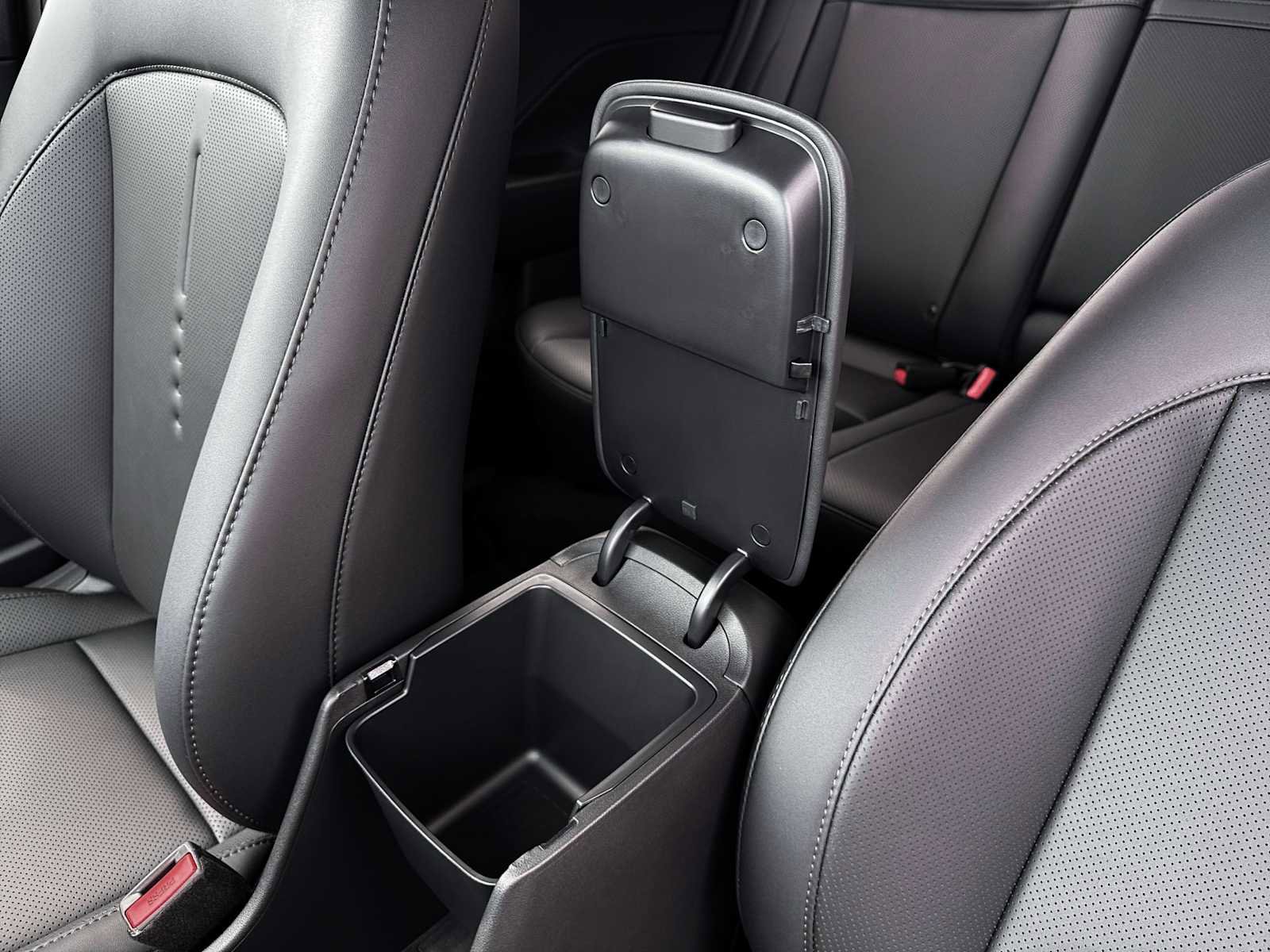 New 2026 Hyundai Kona SEL Premium image 19